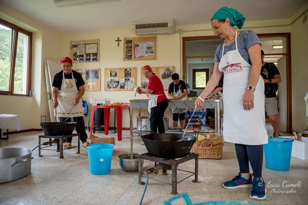 FESTA BELLA 2019 ~ SPELONGA - Alzata dell'albero - RisorgiMarche