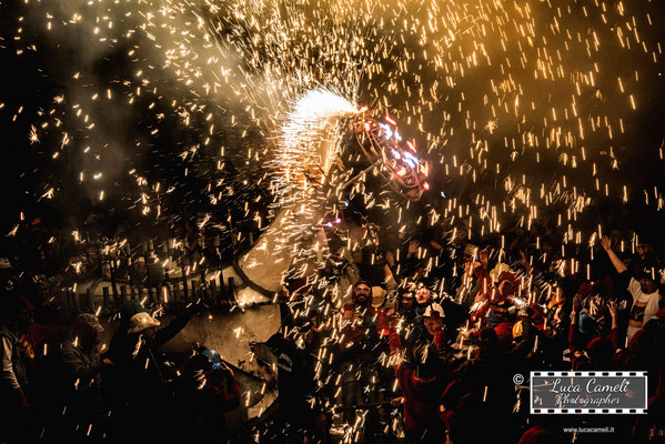 Arriva Il Cavallo Di Fuoco, Ripatransone • PhotoVogue by VOGUE. © Luca Cameli Photographer