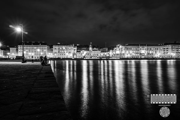 Luci Di Trieste. "Trieste Paint It Black". Piazza Unità d'Italia - Molo Audace, Trieste. © Luca Cameli Photographer