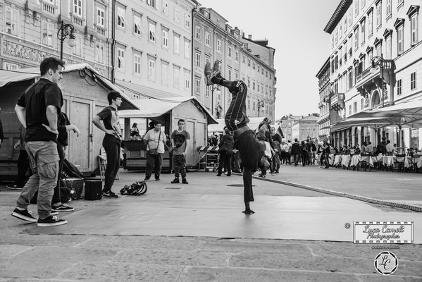 Luci Di Trieste. Piazza Della Borsa - Barcolana50, Trieste. © Luca Cameli Photographer