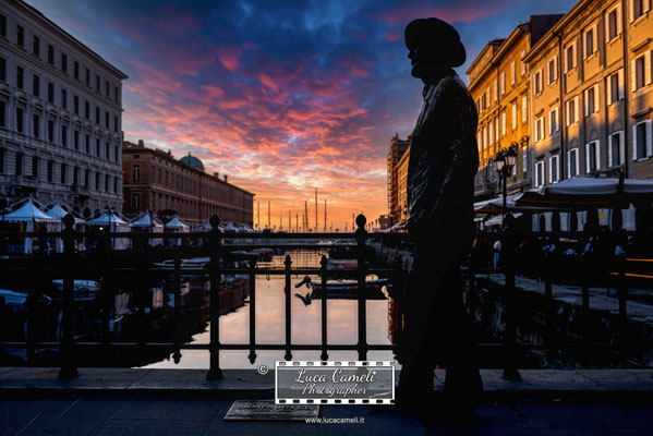 Trieste - Barcolana50, Canal Grande, Statua James Joyce - "James Joyce's Sunset". © Luca Cameli Photographer