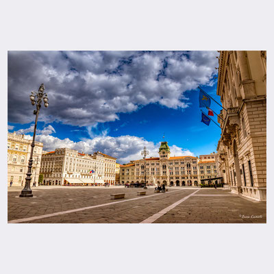 Frenzy's Society After Pandemic, Trieste - Piazza Unità d'Italia. London Photography Awards Gold Winner 2023. © Luca Cameli Photographer