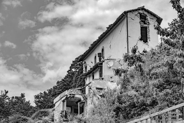  Lo Stato Delle Cose: Terremoto Centro Italia 5 Anni Dopo. Castelsantangelo Sul Nera, zona rossa. © Luca Cameli Photographer