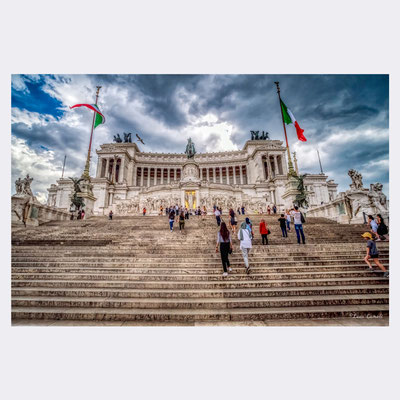 2 Giugno ~ Festa della Repubblica Italiana. Monumento nazionale a Vittorio Emanuele II o Vittoriano (Altare della Patria), Roma. © Luca Cameli Photographer