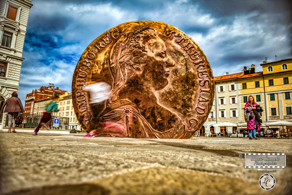 Luci Di Trieste. Piazza Piazza Ponterosso, Trieste. © Luca Cameli Photographer