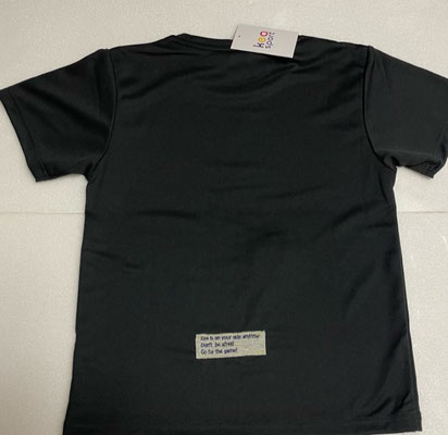 ↓↓↓ こちら・・・男女兼用Tシャツです ↓↓↓ - テニスウェア