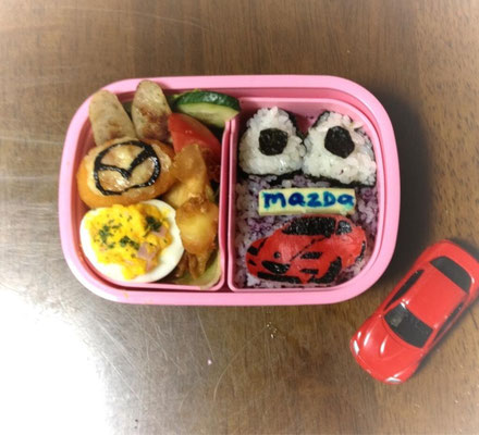 23枚目は松田礼奈様のRX-8キャラ弁