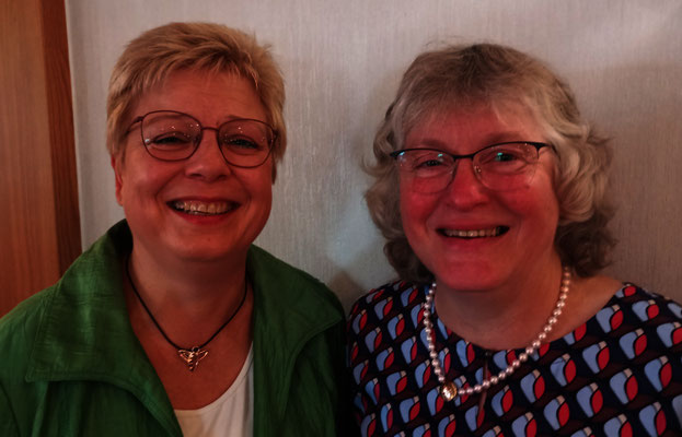 Nicole Höper-Cammann ( 2. Vorsitzende ) und Anja Schepelmann ( 1. Vorsitzende )