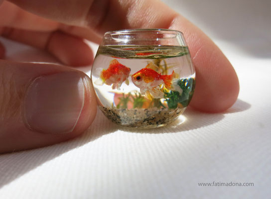 Miniature fish bowl 
