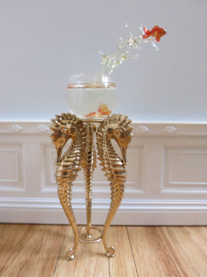 seahorse tripod made of real bronze (metal)