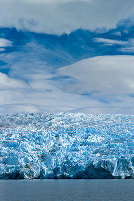 Berthold Rosenberg: Lago + Glaciar grey