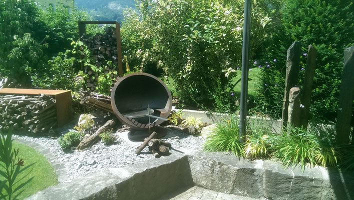 Füürstelle im Garten