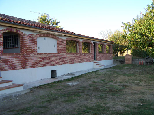 Extension à l'ancienne accolée à vielle ferme