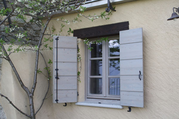 finestra in legno lamellare