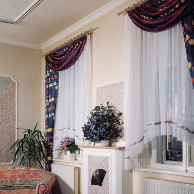 Wohnraum mit Baumwollputz an der Wand