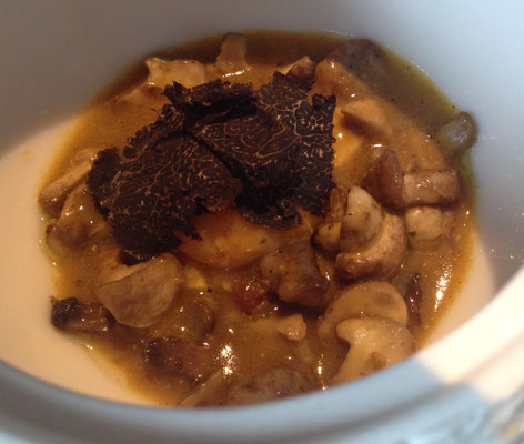 Pilze mit Trüffel