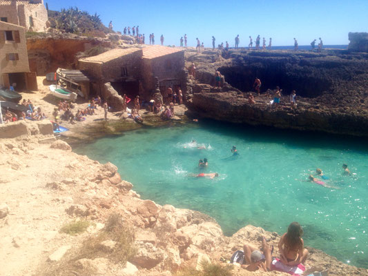 Cala s'Almonia, Santanyí