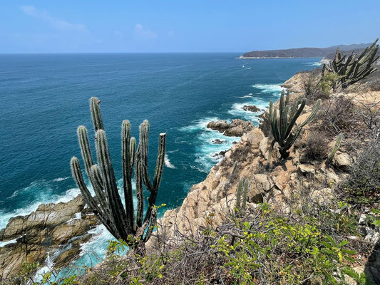 Arrival at the stunning coastline of Oaxaca.