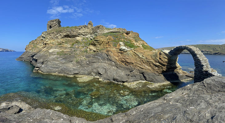The ruined Venetian Castle as the end of the headland.