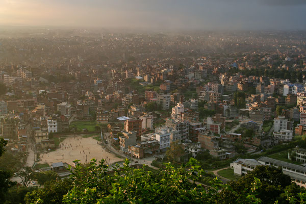 NEPAL Vista geral de Katmandu a partir do templo Swayambhnath.
