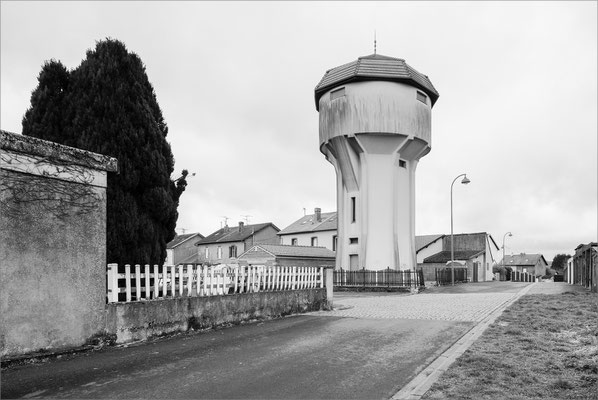 Crusnes, Av quatrieme avenue / LOR