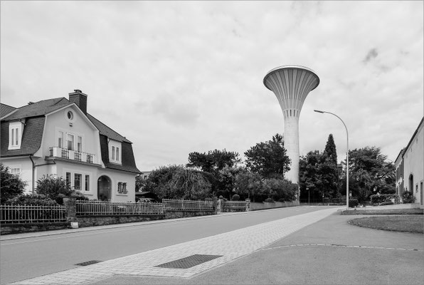 Capellen, Rue du Kiem / LUX