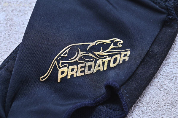BD〉30周年記念モデル。PREDATOR『Second Skin グローブ BD〉30周年記念モデル。PREDATOR『Second Skin グローブ