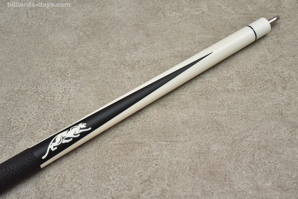 BD〉プレデターの限定キューシリーズ『SP2 REVO TUXEDO BD〉プレデターの限定キューシリーズ『SP2 REVO TUXEDO