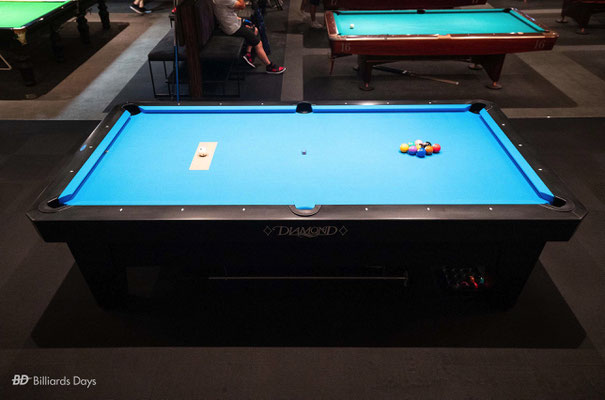 ダイアモンドテーブルМ BD〉BAGUS 新宿店にダイヤモンド『PRO-AM』テーブル初導入