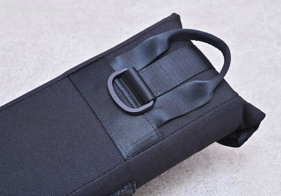 【限定】平口結貴3 Seconds キューハードケース 2B4S BD〉第4弾は「BLACK × GLITTER」ハードケース。スリーセカンズ