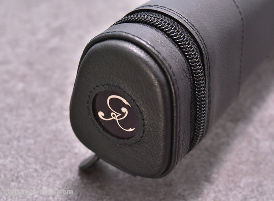 ジナカスタムキュー5剣モデル　ウイットン製専用ケース付 ジナカスタムキュー5剣モデル ウイットン製専用ケース付