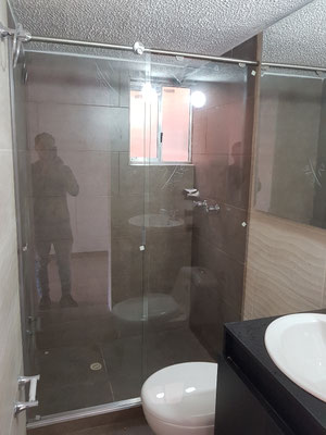 vidrios aceros aluminios decoraciones