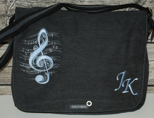 vintage schwarze Tasche, Stickerei hellblau Nr.1075