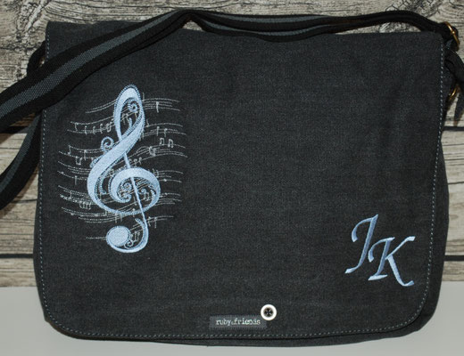 vintage schwarze Tasche, Stickerei hellblau Nr.1075