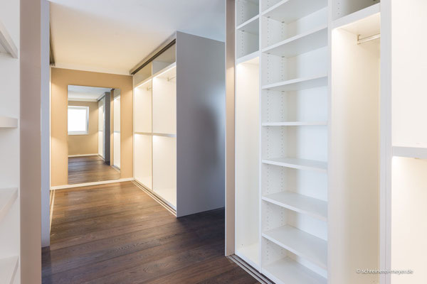 Ankleide, Kleiderschrank