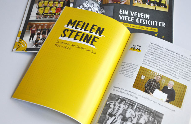 Doppelseite einer Vereinschronik