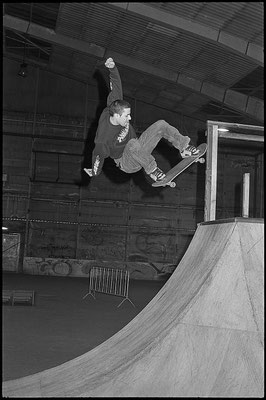 Ollie to fakie, Fred. Anderlecht, Bruxelles. 2000