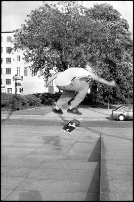 Kickflip, Zach. Bruxelles. 1999