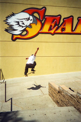 Ollie, Fred. Seahawk, Los Angeles. 1999