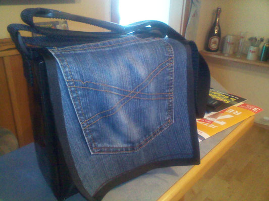 Jeans/Lkw-Plane (M)