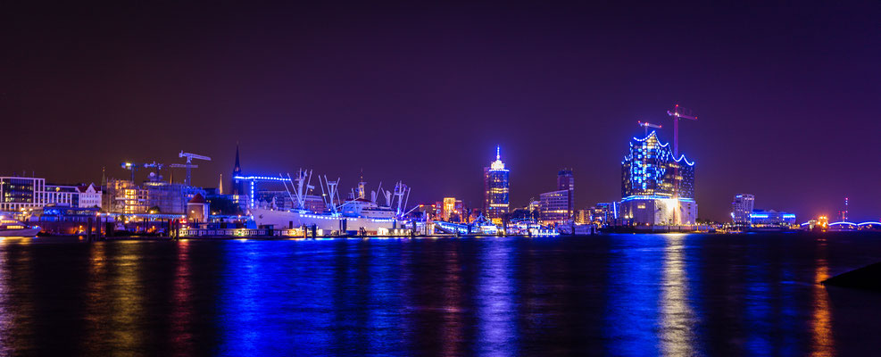 Hamburg skyline during Blue Port Hamburg