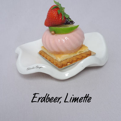 Limetten Sahne in einer fruchtigen Erdbeersahne. Stück für 5,70 €