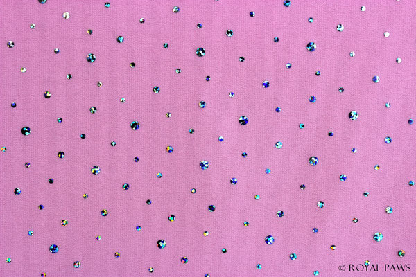 rose with silver holo-sequins (Sequins size 2, 3 and 4 mm)