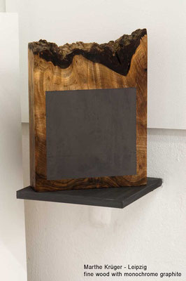 Marthe Krueger Kunst Fine wood with monochrome grapite