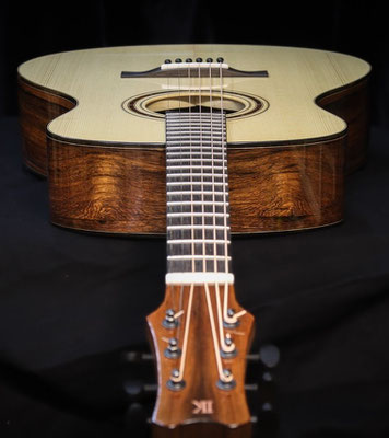 Gitarre aus Madagaskar Palisander, gefertigt von Lukas Kowalski http://www.lukas-kowalski.com/