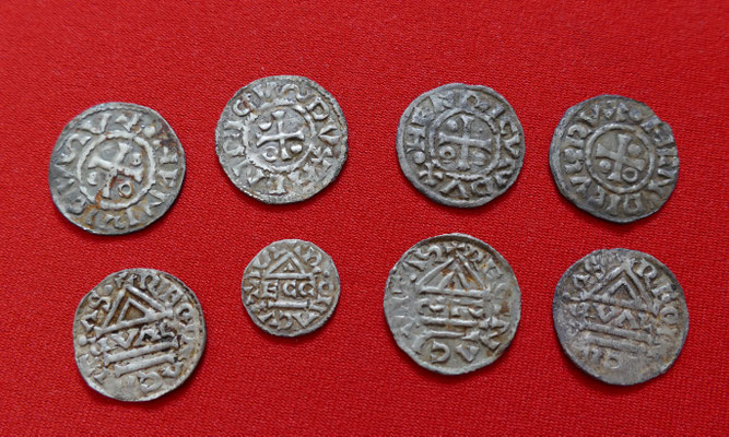 Vorderseite: 7 Denare und 1 Obol von Heinrich II (985-995), verschiedene Münzmeister: GVAL, ECCO, ELLN, SIC