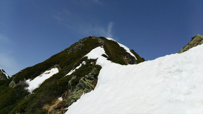 鹿島槍北峰　雪がない・・・