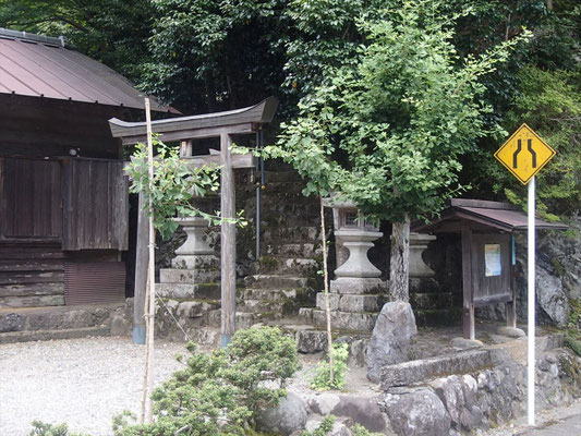 神社