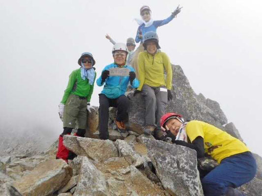 9/13 富士ノ折立山頂(2,999m)にて とうとうガスってしまった