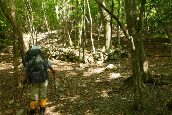 27.オゾ谷の鉱山跡